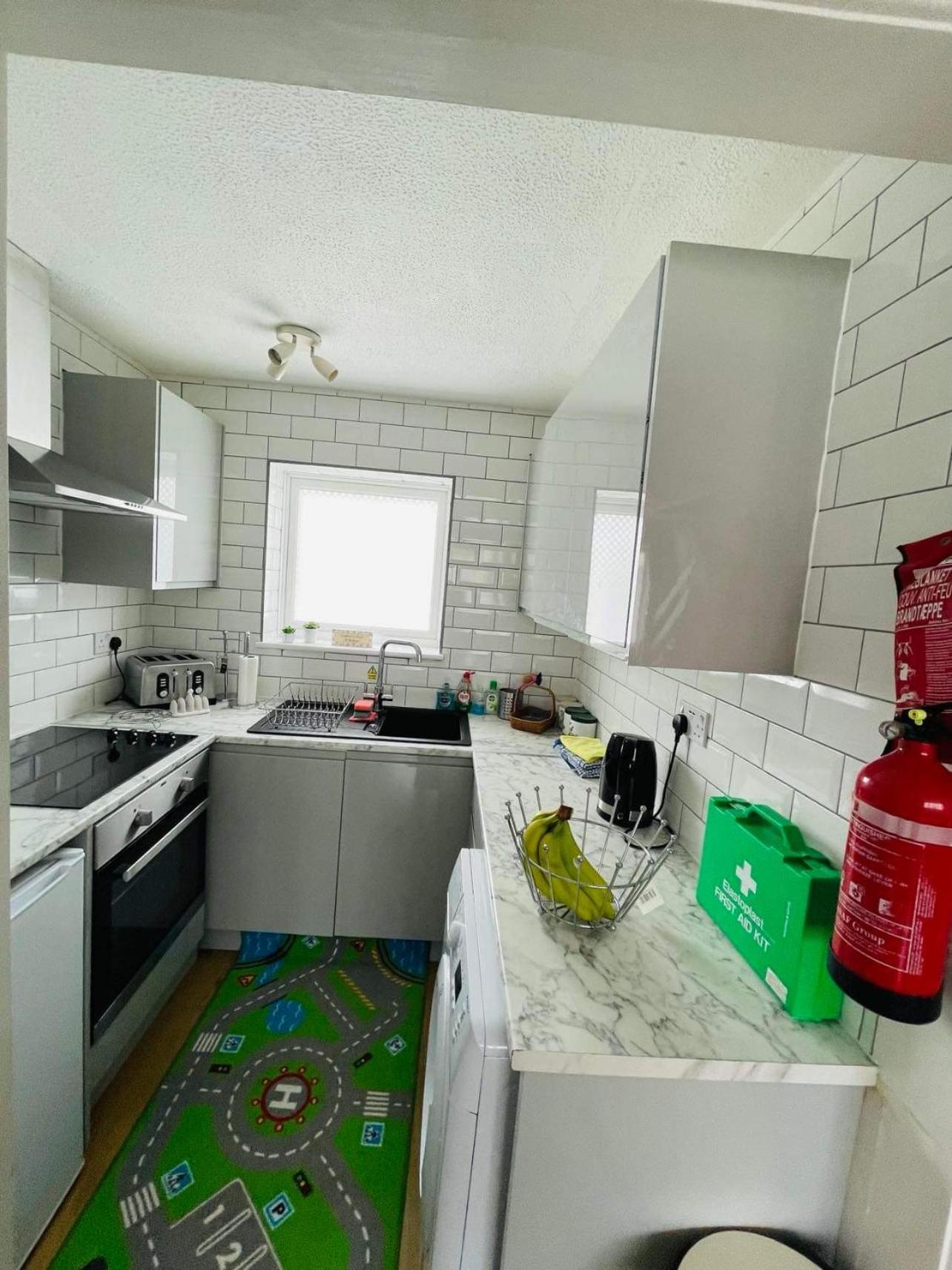 Villa Sea View 3-Bed Heated Pool Eat Bar Kids Park 洛斯托夫特 外观 照片